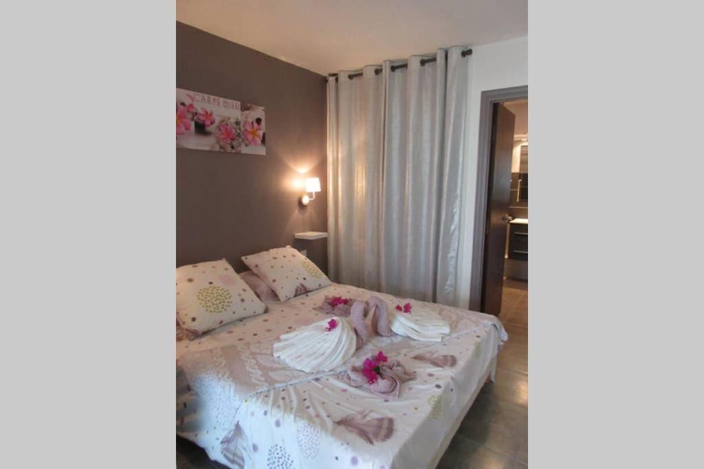 Appartement Carpediem à Saint-Francois  Extérieur photo