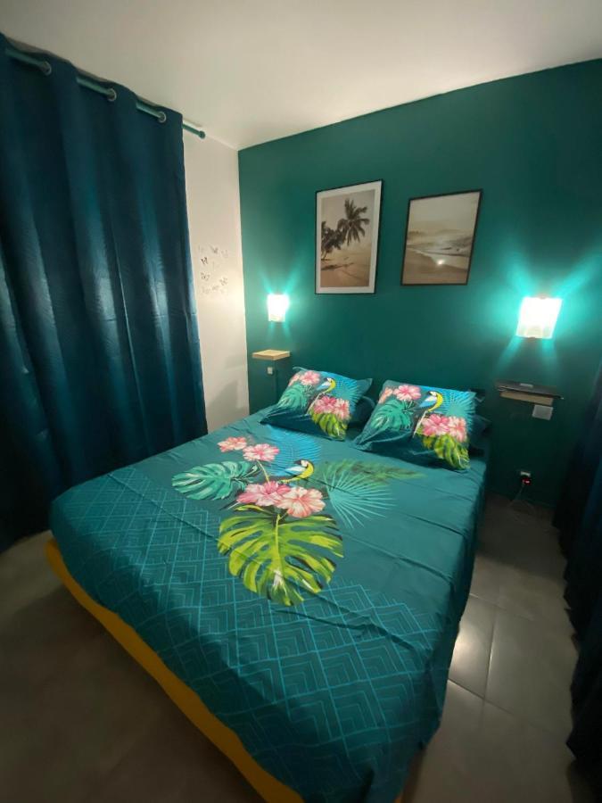 Appartement Carpediem à Saint-Francois  Extérieur photo