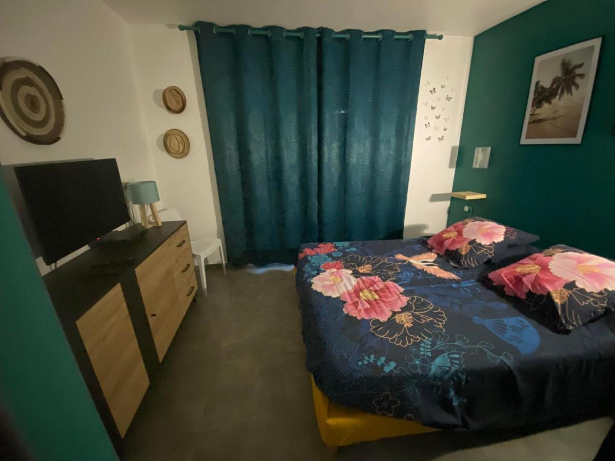 Appartement Carpediem à Saint-Francois  Extérieur photo
