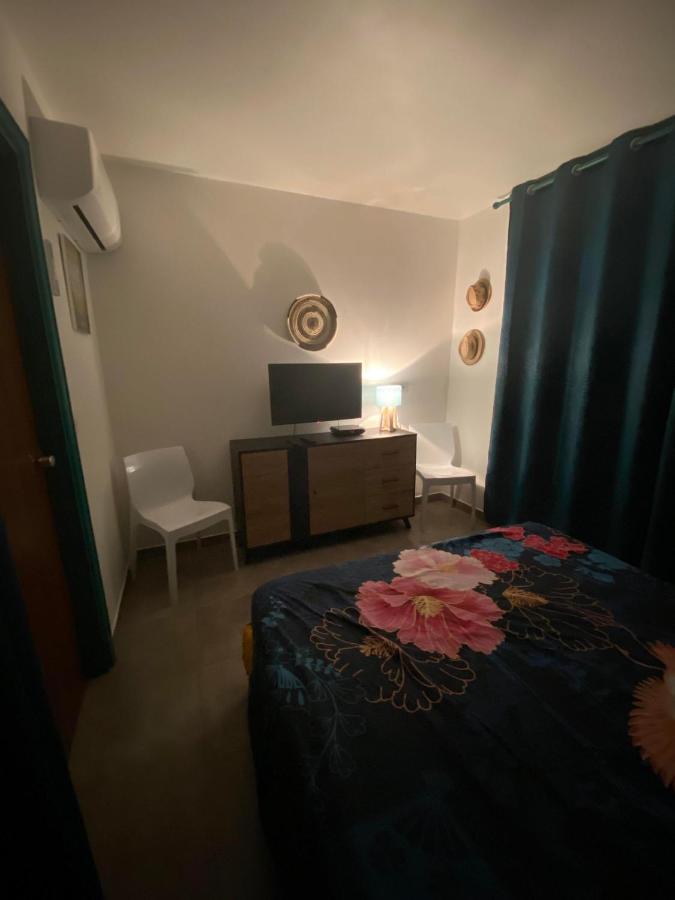 Appartement Carpediem à Saint-Francois  Extérieur photo